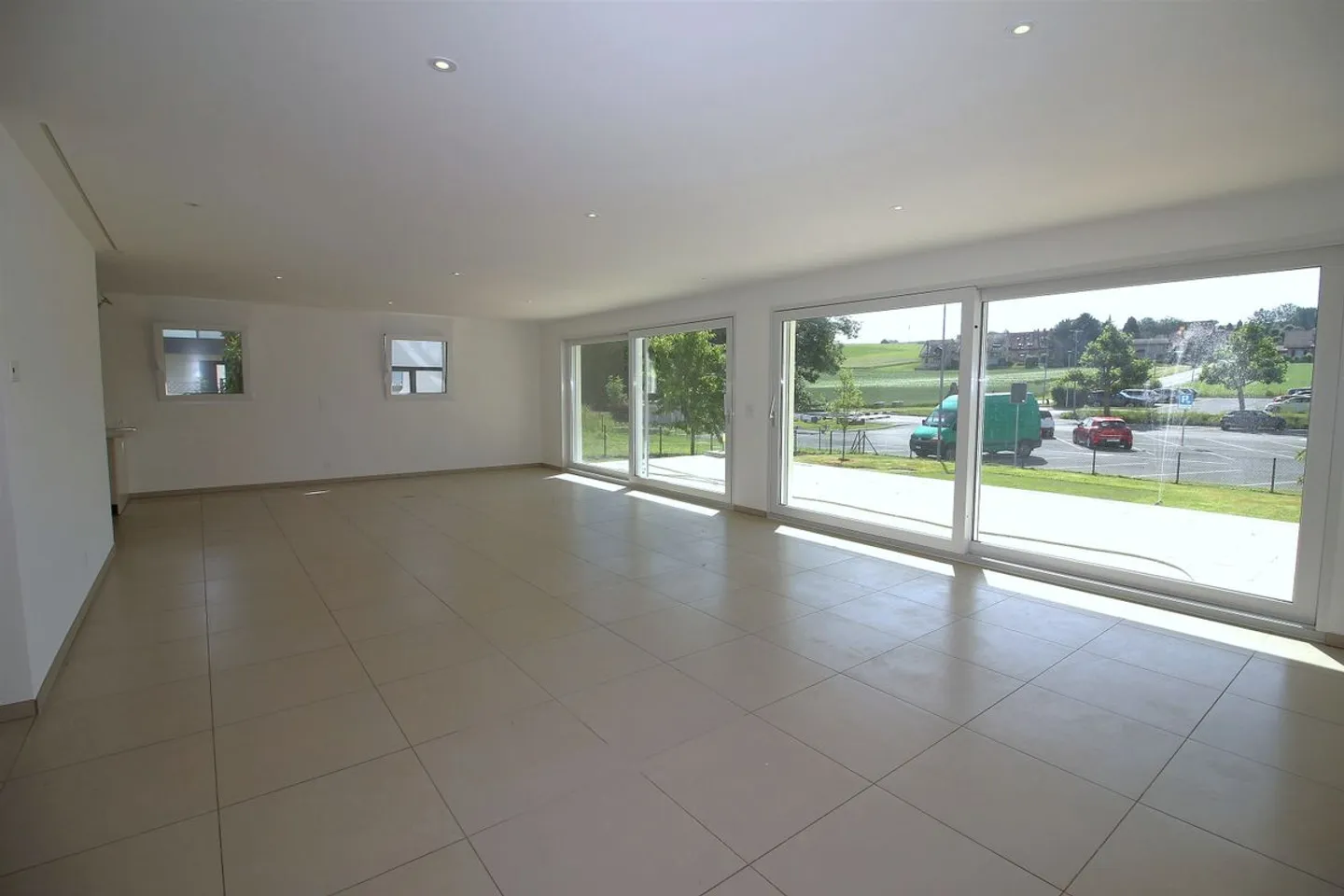Moderne Familienvilla in Poliez-Pittet - Foto 2 von 9