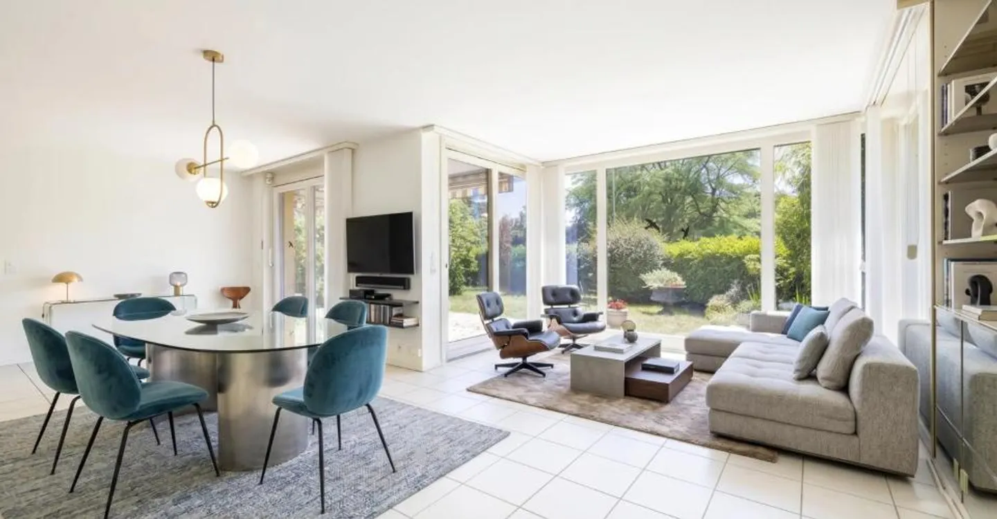 Superbo appartamento 4.5 con terrazza - a due passi da Vevey - Foto 2 di 12