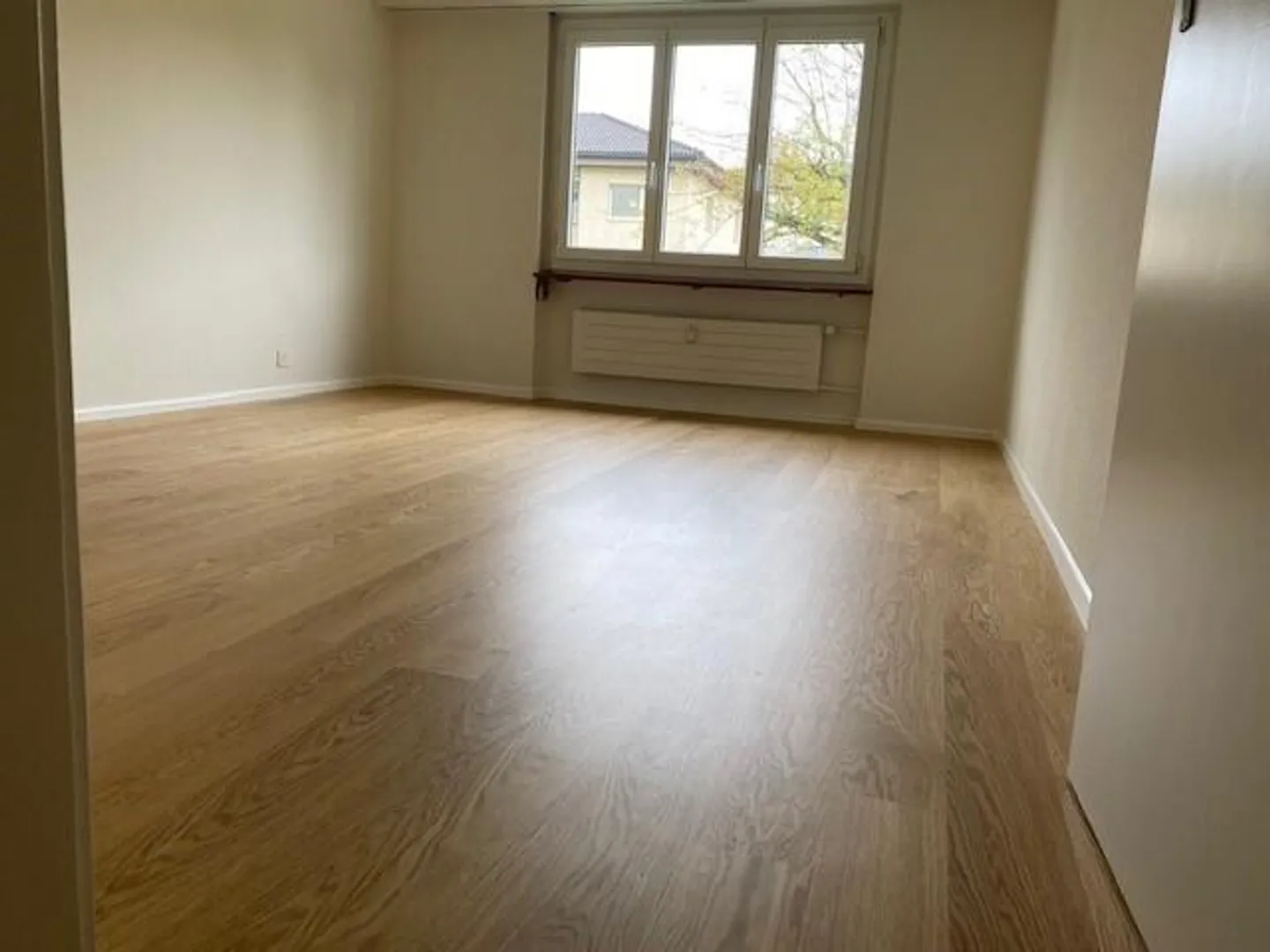 Appartement lumineux et confortable de 2 pièces avec balcon - Photo 4 sur 4