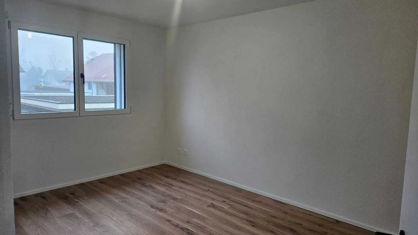 Appartement 3.5 pièces neuf d'environ 77 m2 au centre de Domdidier / FR - Photo 6 sur 10