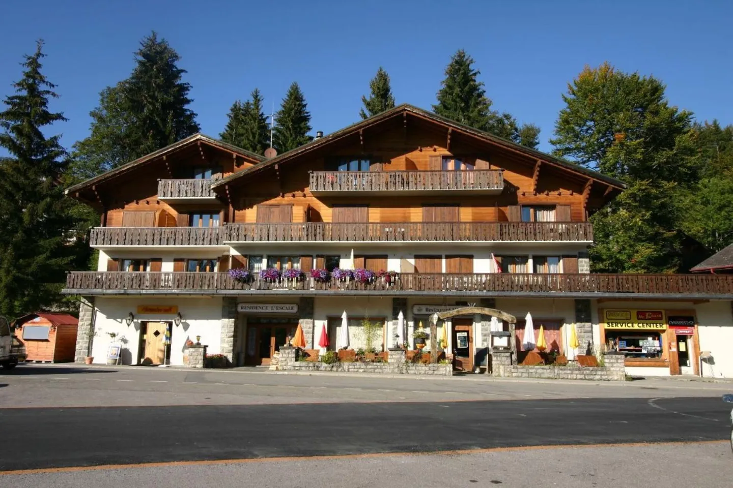 Escale 14 - 2 Rooms for Rent Year-Round - Photo 1 of 8