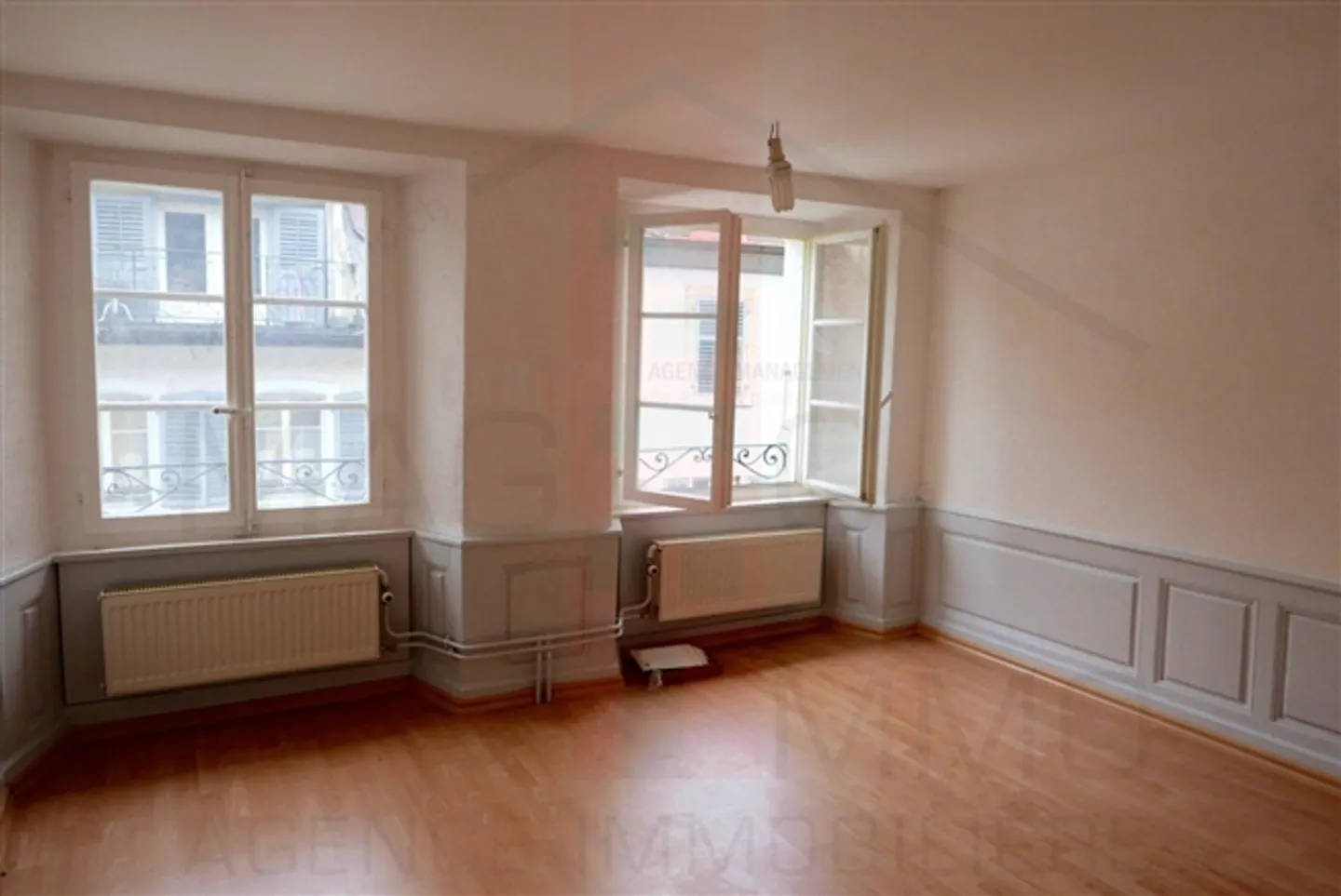 Bien d'investissement dans la vieille ville de Porrentruy. 7,5% NET - Photo 7 sur 14