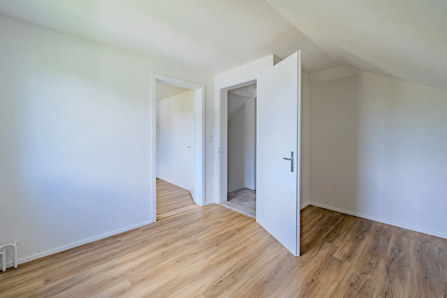 Mehrgenerationenhaus mit Potenzial - Foto 9 von 17