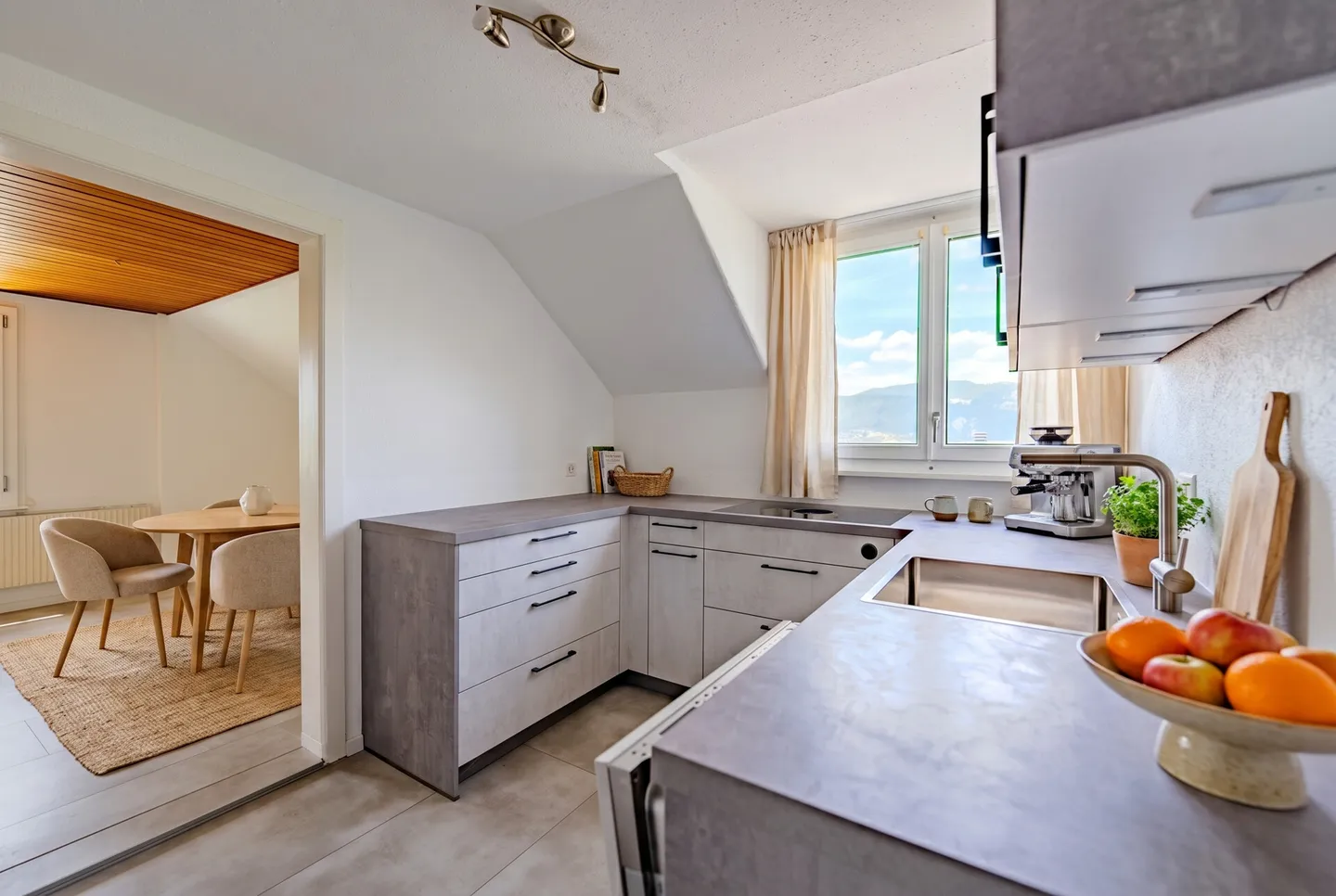 Mehrgenerationenhaus mit Potenzial - Foto 10 von 17