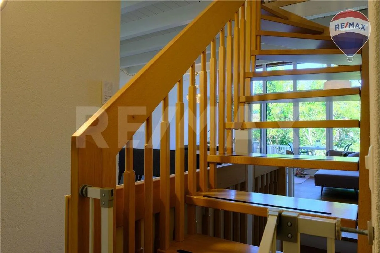 Bezaubernde 4,5 Zimmer-Maisonette-Wohnung - Foto 7 von 13