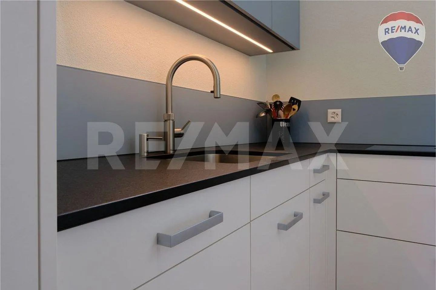 Bezaubernde 4,5 Zimmer-Maisonette-Wohnung - Foto 8 von 13
