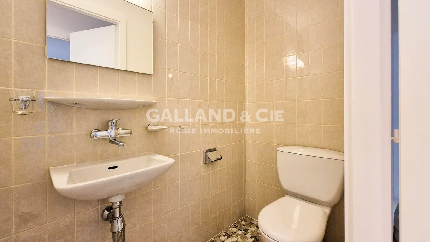 Appartamento Contemporaneo a Pully, vivi a pochi passi dal porto! - Foto 13 di 15