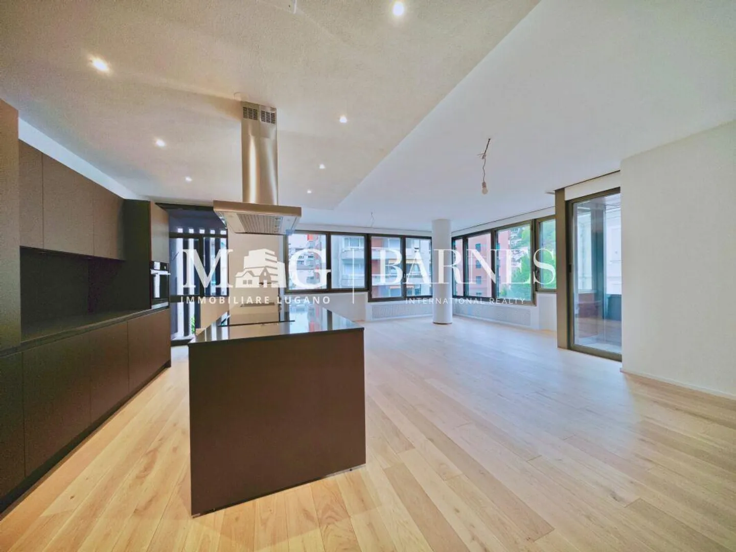 Lugano, Cassarate : Appartement dans un quartier plat bien desservi, 3,5 pièces - Photo 3 sur 10