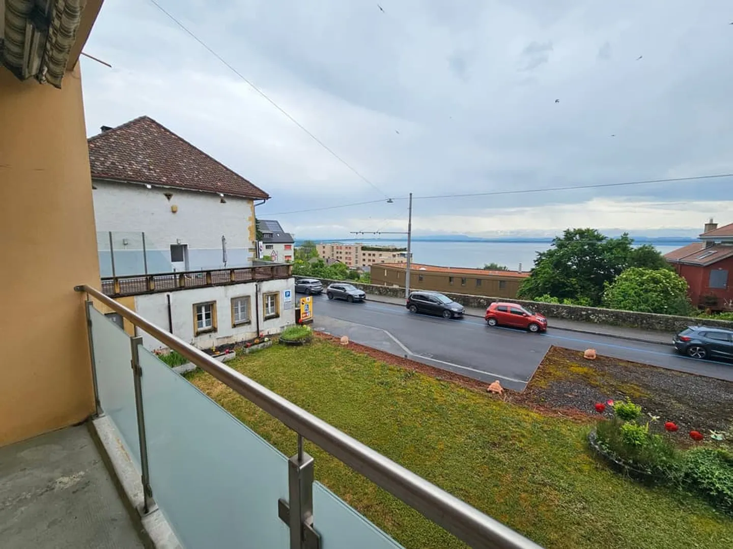 Magnifico appartamento ristrutturato di 4 stanze a Neuchâtel - Foto 12 di 13