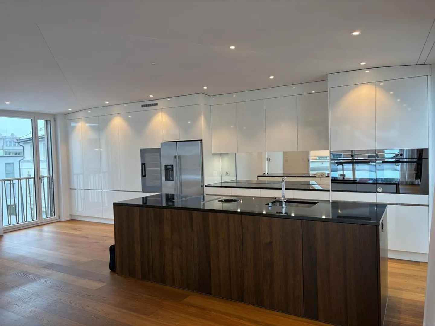 Exclusive penthouse apartment with two terraces in the heart of Einsiedeln - Photo 1 of 12