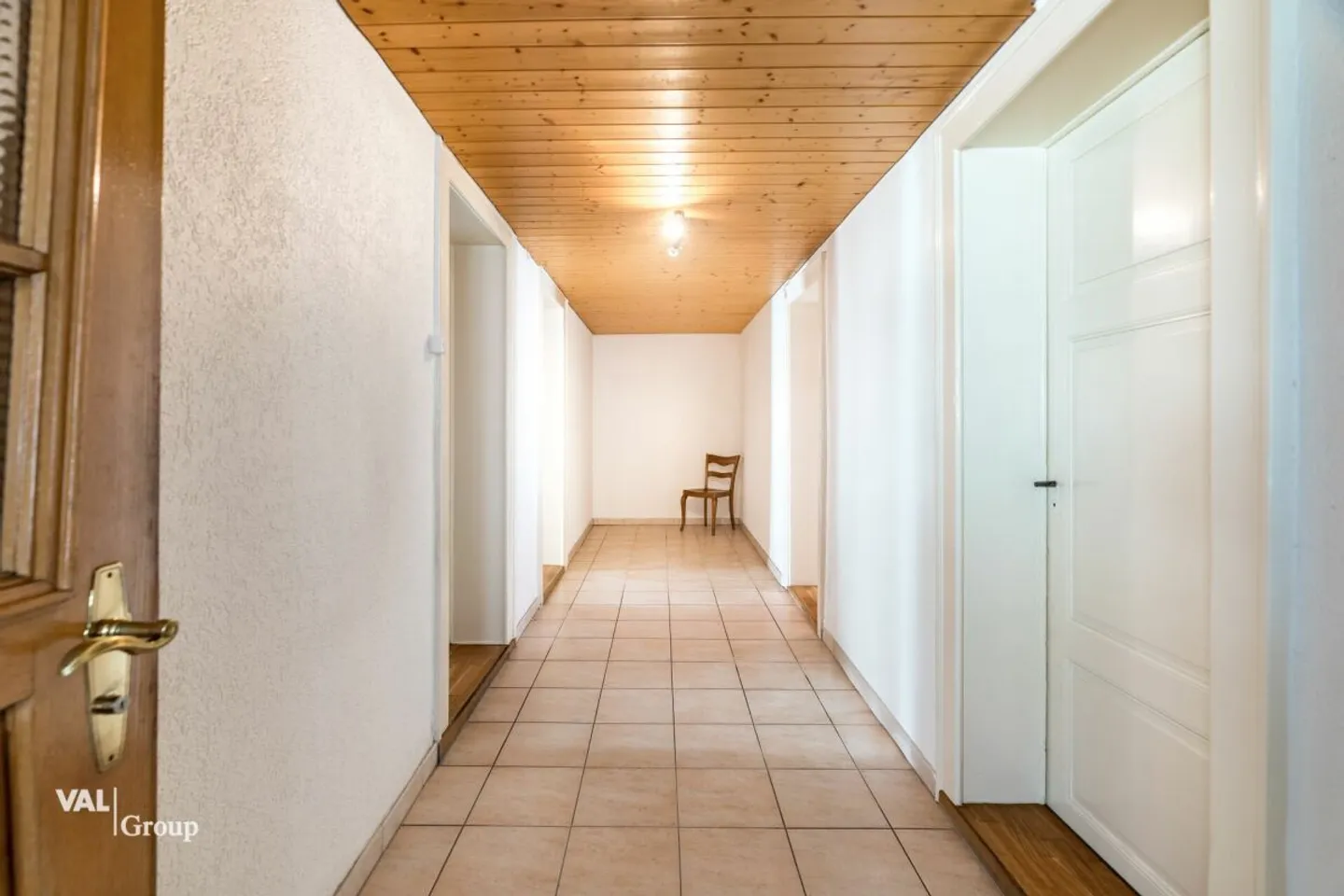 Charmante Altbauwohnung mit viel Potenzial und historischem Flair - Foto 11 von 15