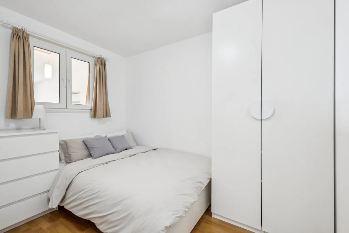 Rare opportunity, apartment on Blumenquai - Photo 8 of 11