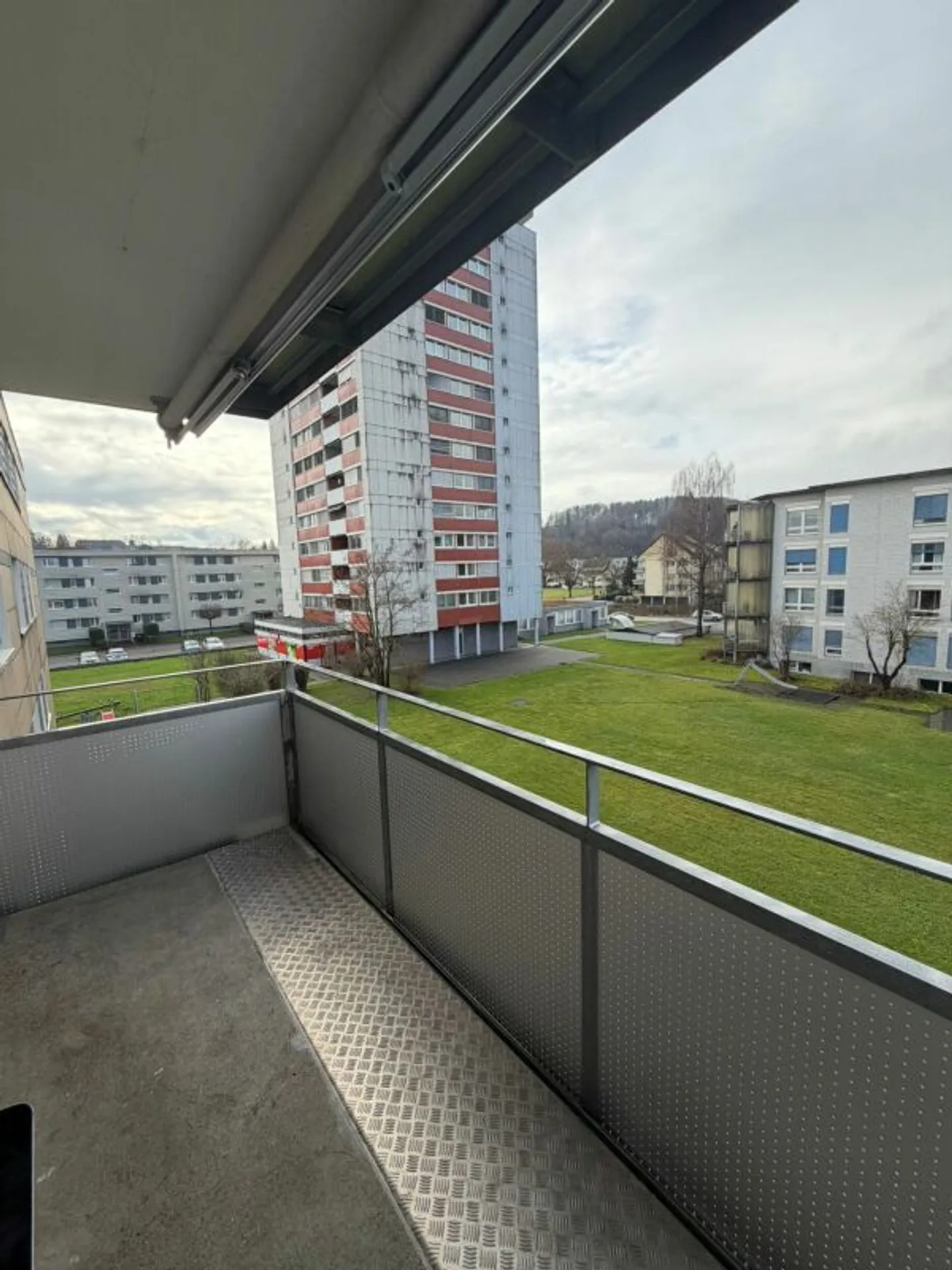 Appartamento luminoso con balcone - Foto 11 di 11