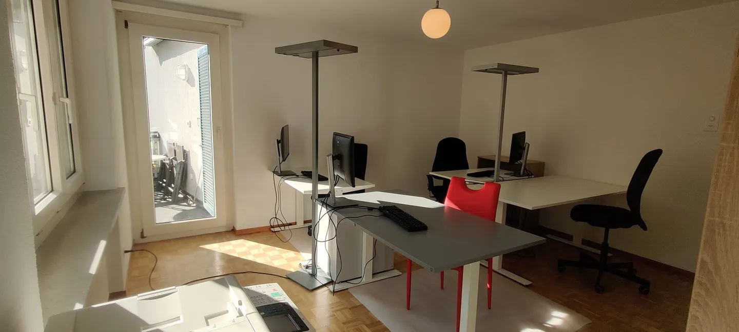 Urban Office Community (OC) Centrally Located Near Train Station Fully Equipped - Photo 3 of 17