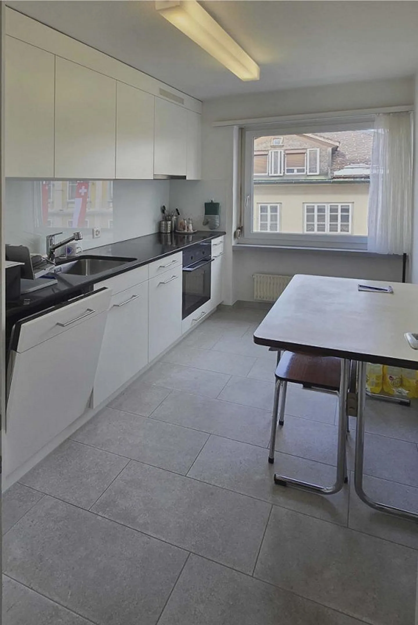 Charming 2-room apartment in the heart of the old town of Einsiedeln - Photo 4 of 5