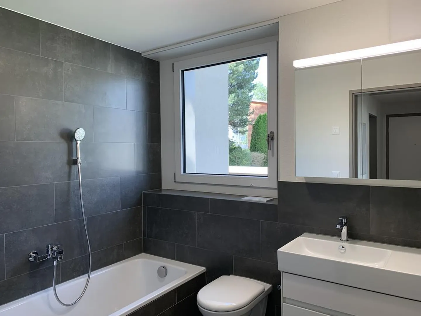 Zentrumsnahe Wohnung in ruhigem Wohnquartier - Foto 8 von 12