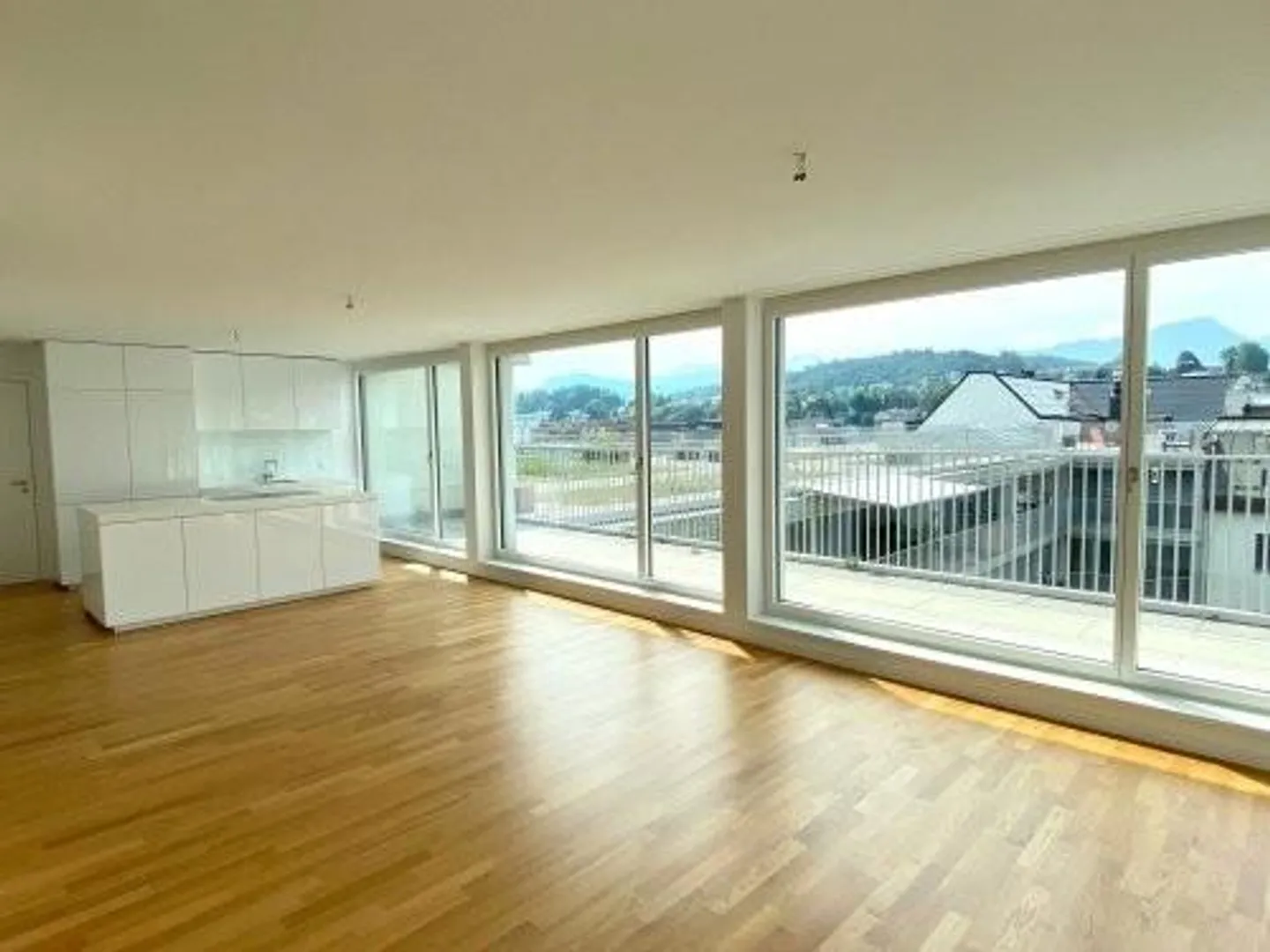 LICHTDURCHFLUTET SMART GROSSZÜGIG UVM! - Foto 4 von 9