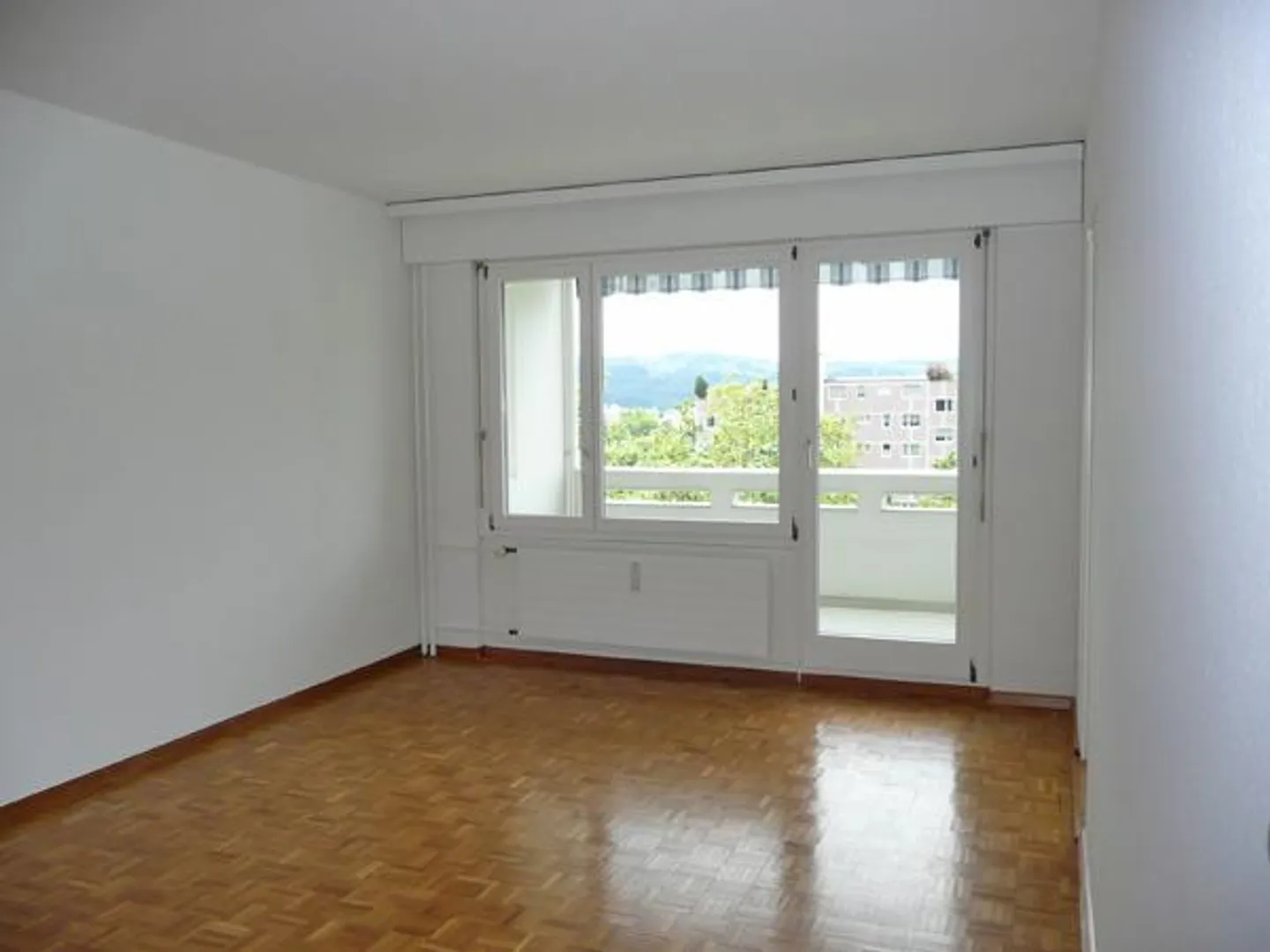 Appartamento accogliente con 2 camere - Sviluppo nel verde! - Foto 5 di 6