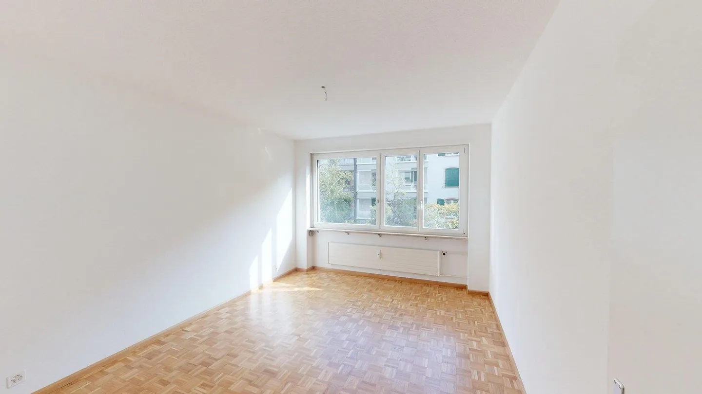 Appartement 3.5 pièces récemment rénové avec vue sur la verdure - Photo 7 sur 10