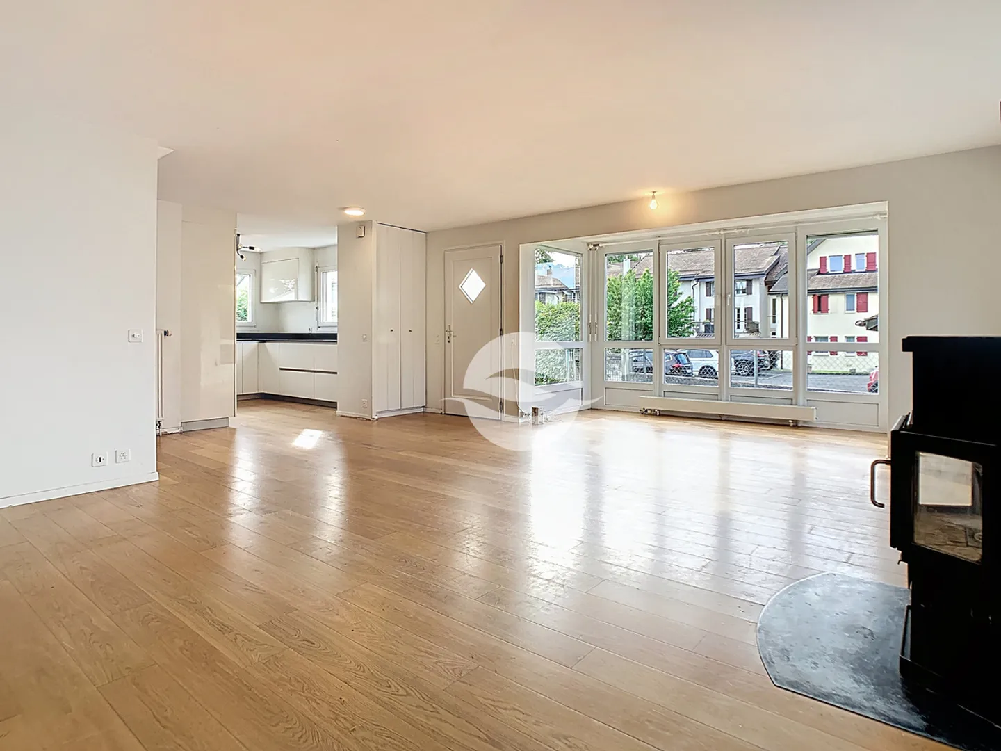 Schönes Giebelhaus im Zentrum von Founex - Foto 3 von 13