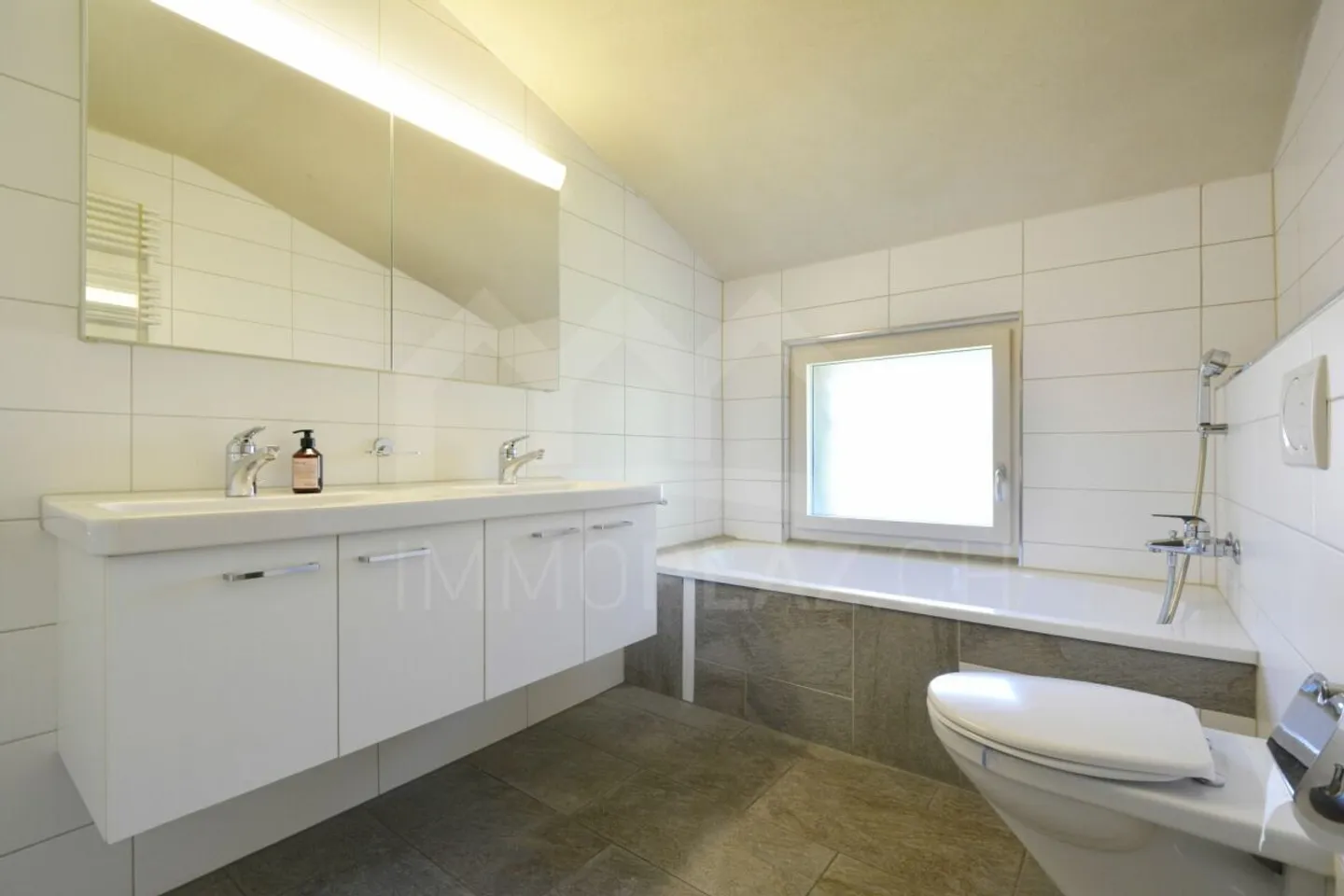 Wohnung - Foto 10 von 13