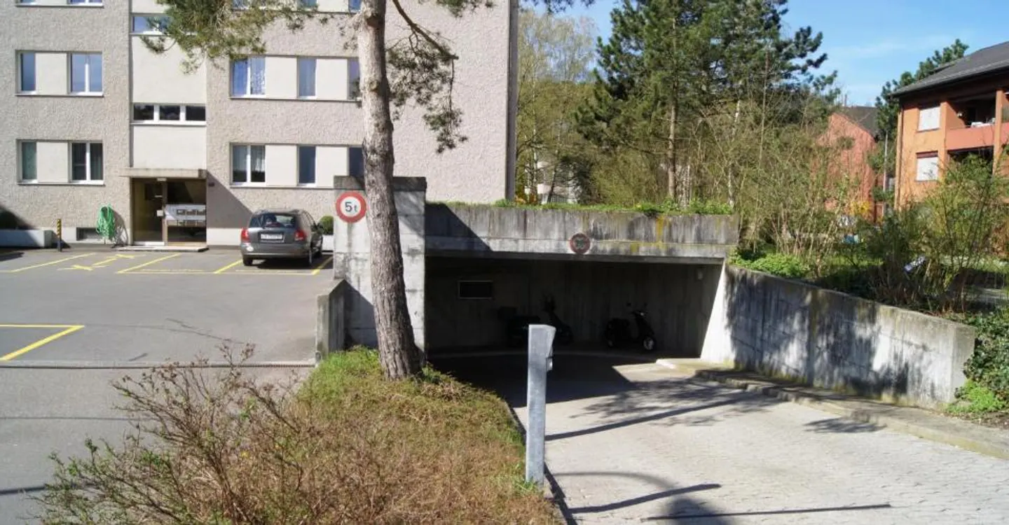 Einstellplatz zu vermieten in Embrach - Foto 1 von 1
