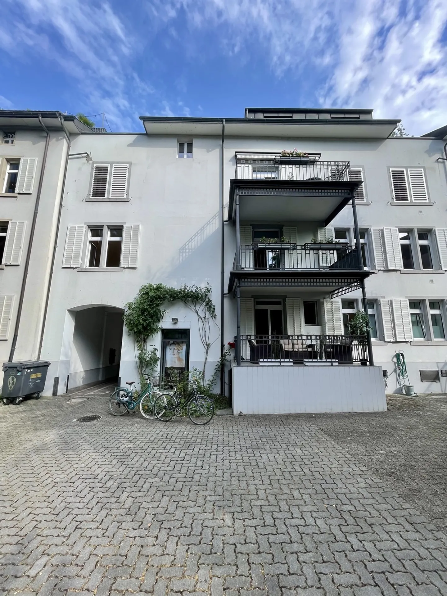 Office space for rent - Photo 10 of 13