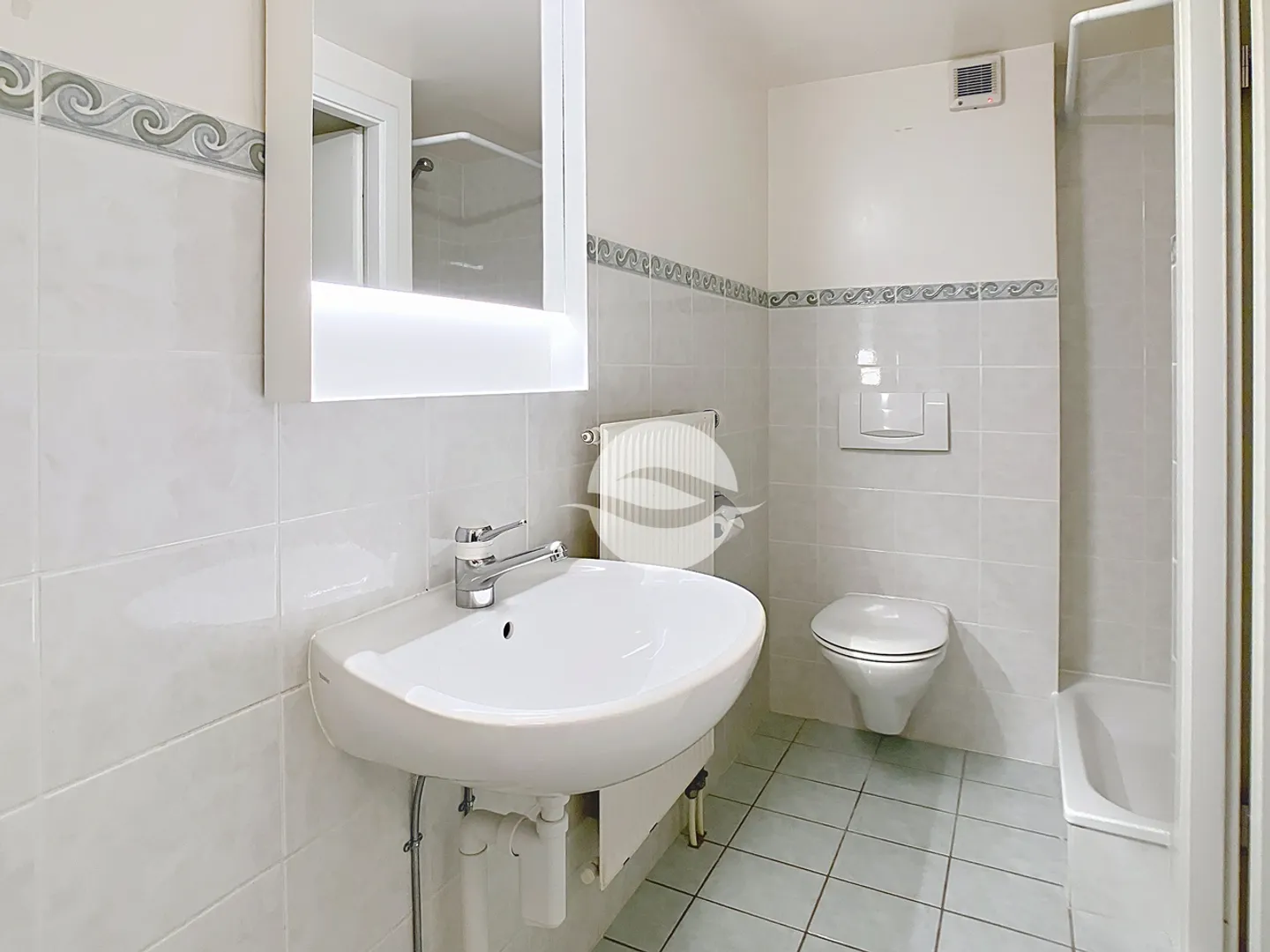 Schönes Giebelhaus im Zentrum von Founex - Foto 12 von 13