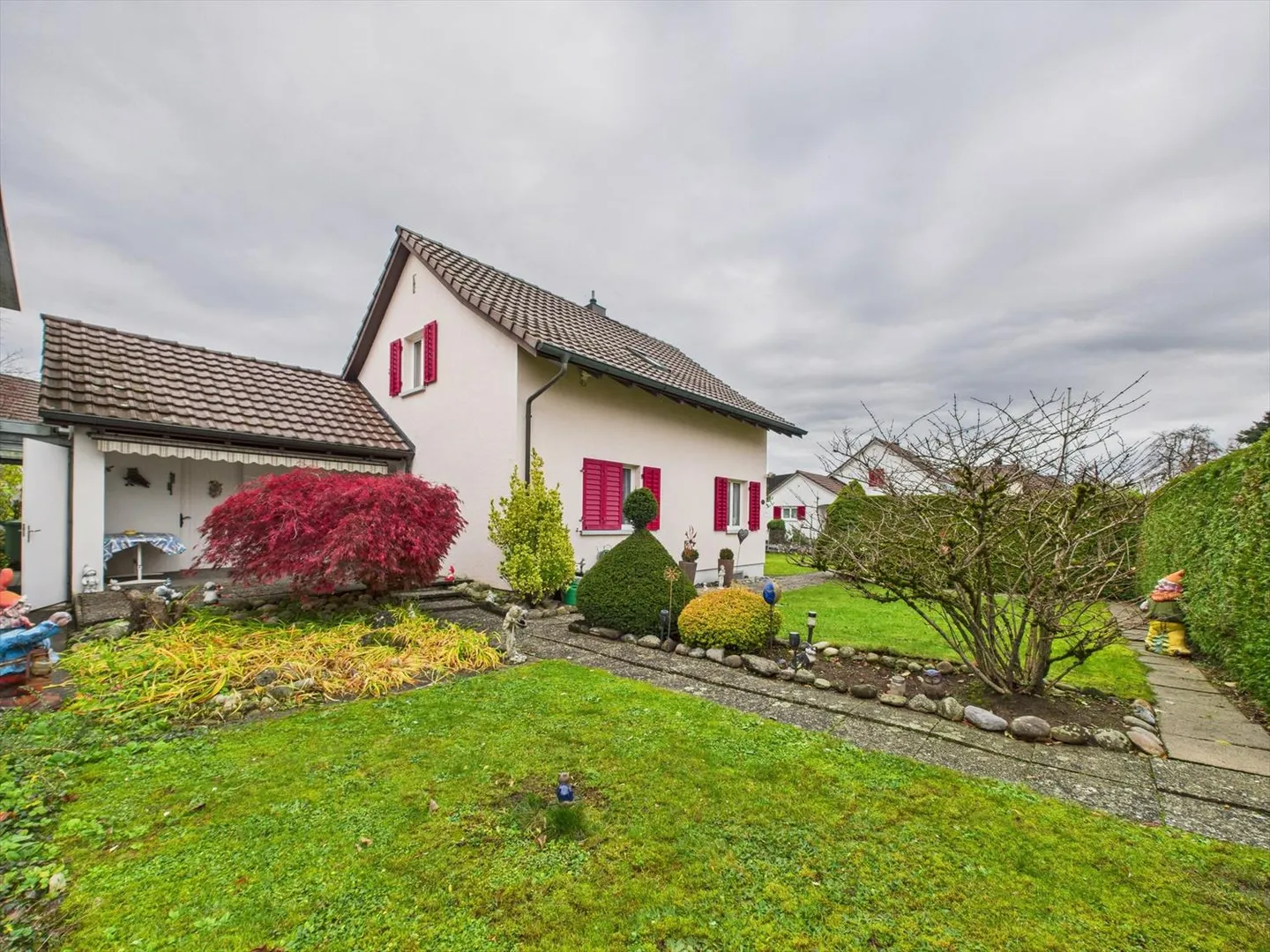 Einfamilienhaus kaufen - Foto 1 von 13