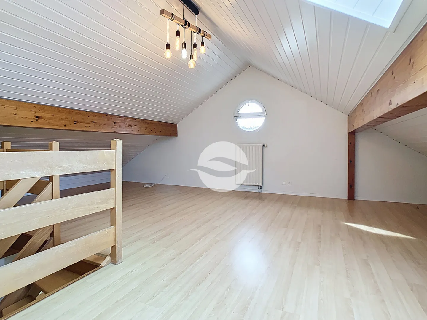 Schönes Giebelhaus im Zentrum von Founex - Foto 10 von 13