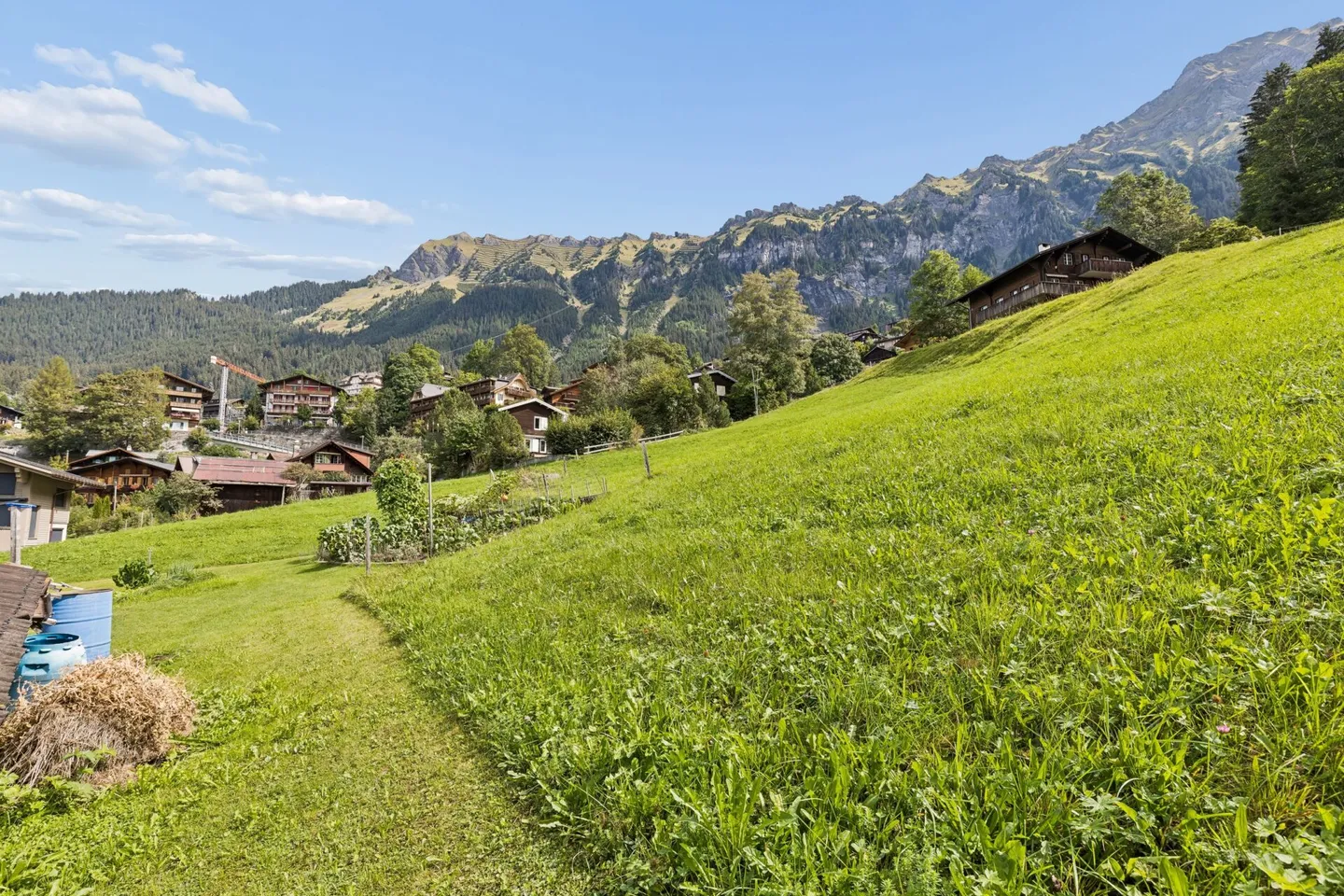 Spacious building plot in a very good location in Wengen - Photo 9 of 13