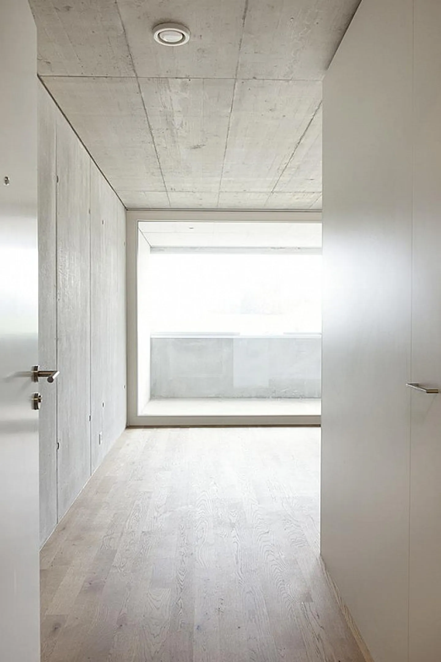 Modern Attic 2 1/2 Rooms Near the Center - Photo 6 of 12