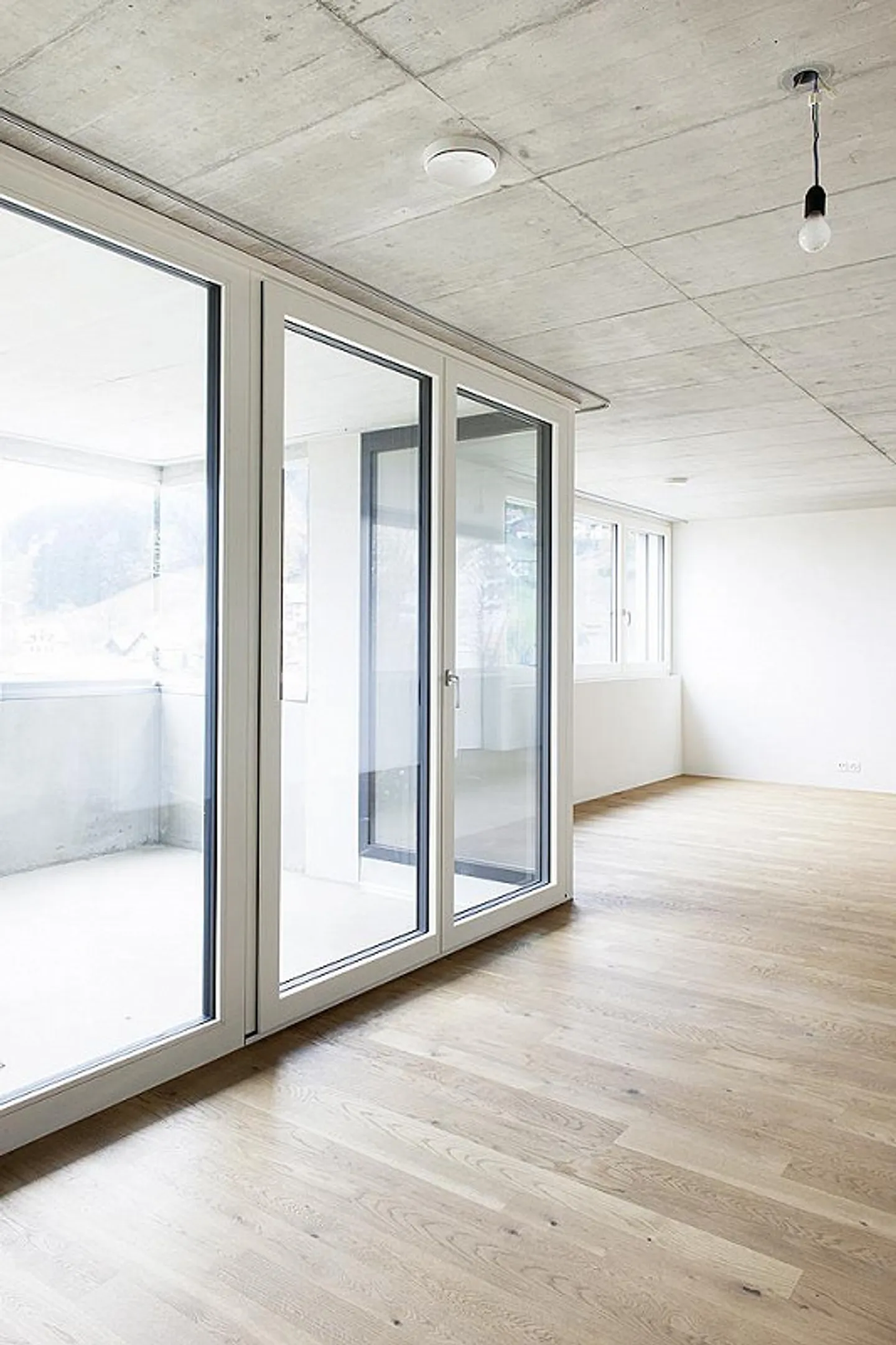 Modern Attic 2 1/2 Rooms Near the Center - Photo 8 of 12