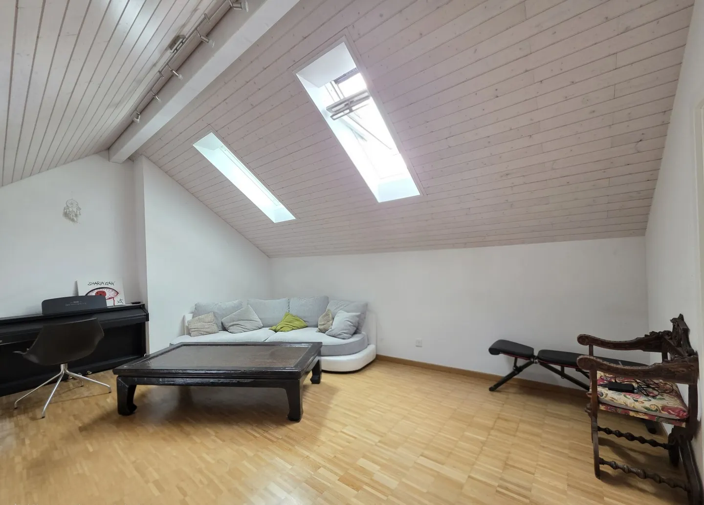 Vivere sopra i tetti di Würenlos! Elegante appartamento maisonette di 6,5 stanze - Foto 7 di 14