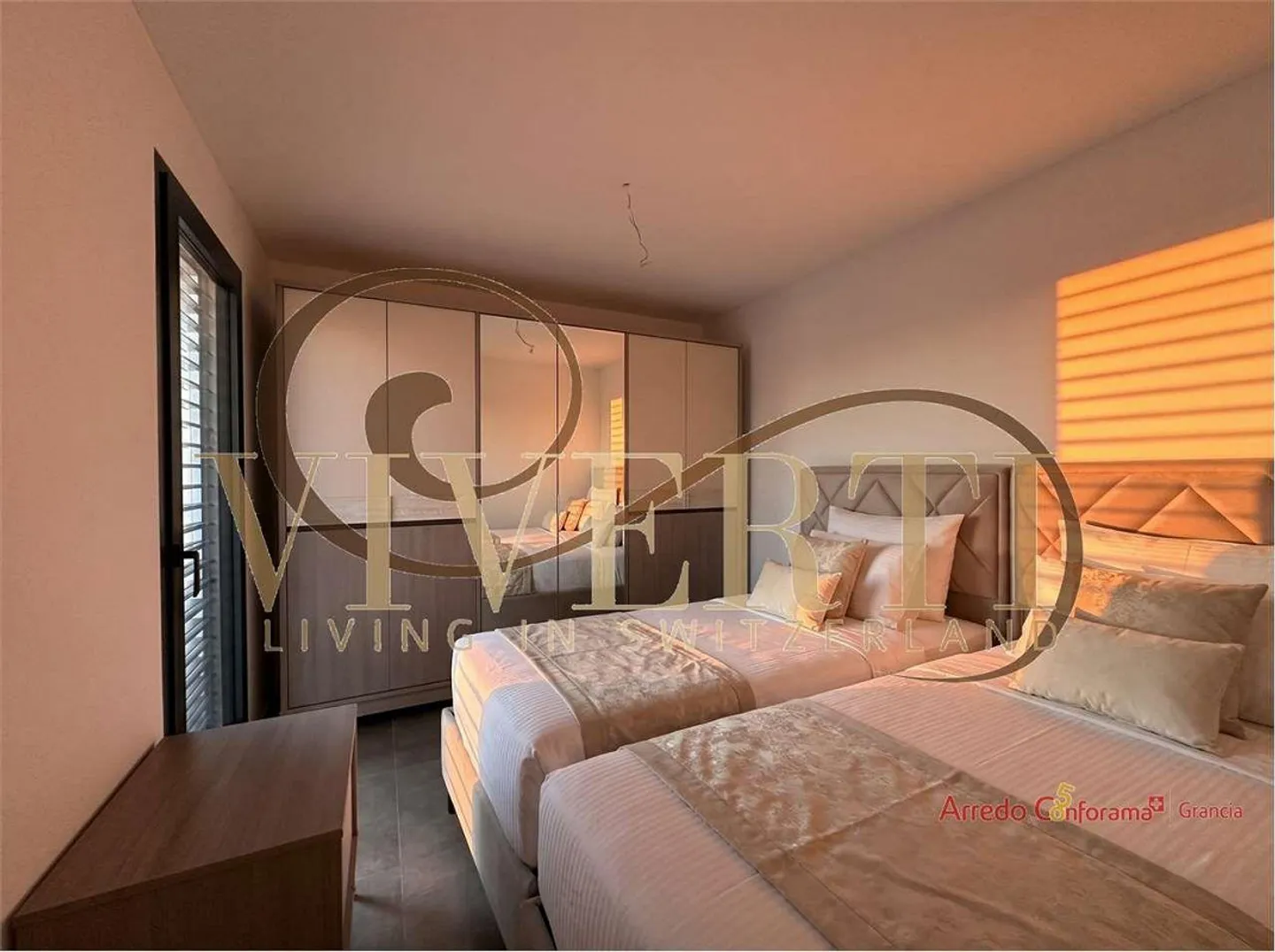 SPECTACULAR 3.5 WITH LAKE VIEW - Photo 9 of 12