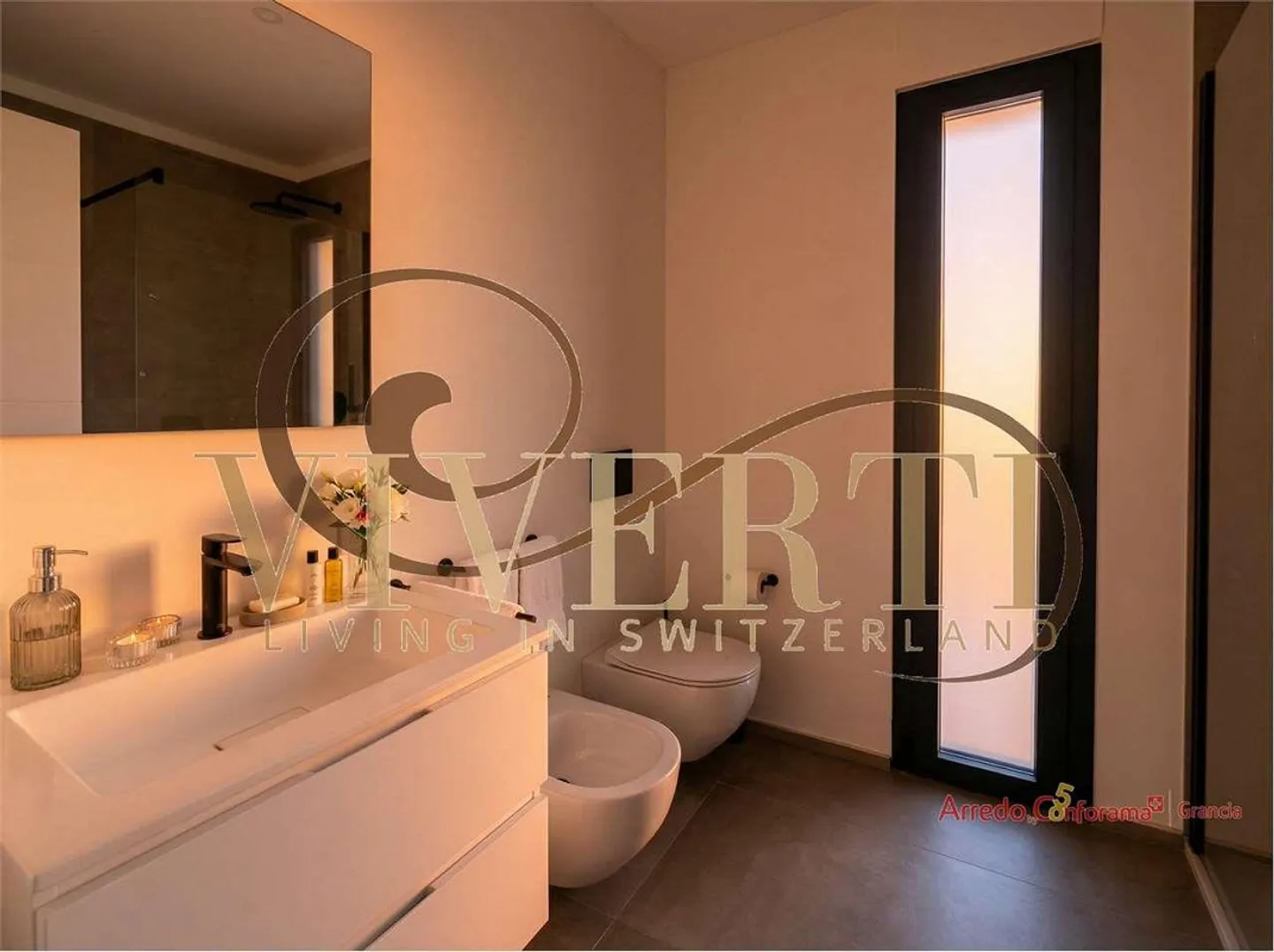 SPECTACULAR 3.5 WITH LAKE VIEW - Photo 10 of 12