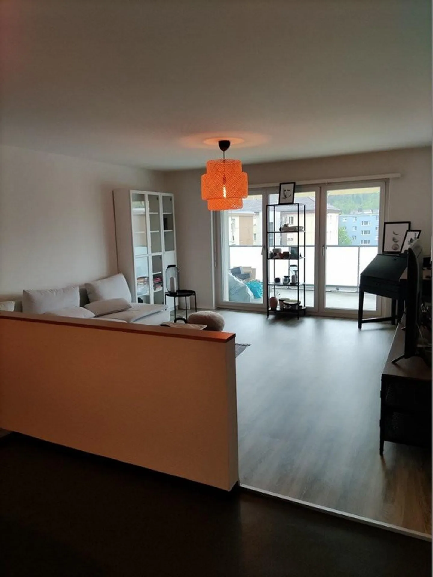 Appartement 2 pièces dans un quartier résidentiel calme - Photo 3 sur 5