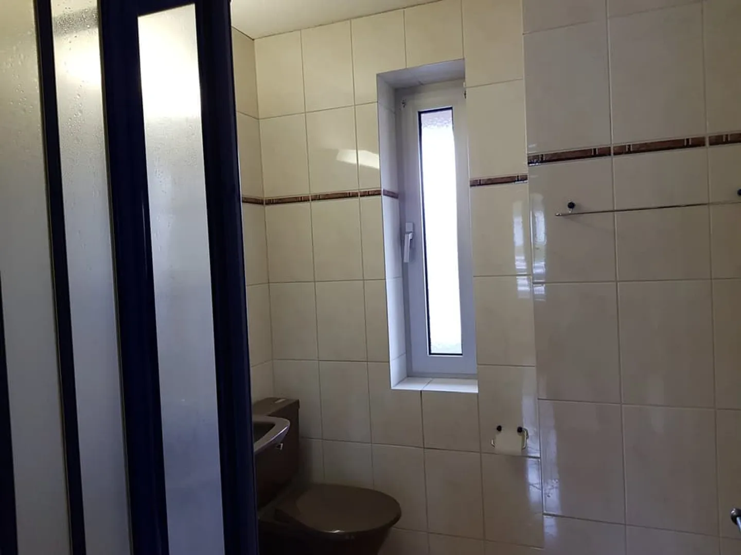 Magnificent 4.5-room apartment with fireplace in Val-de-Travers - Photo 10 of 13