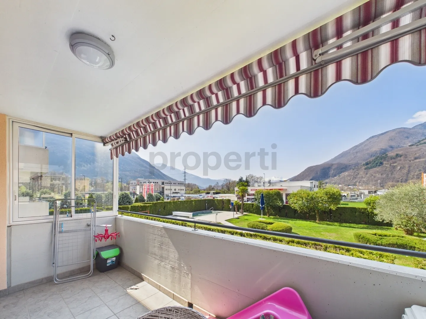 Splendid 5.5-room apartment in Arbedo-Castione - Photo 6 of 13