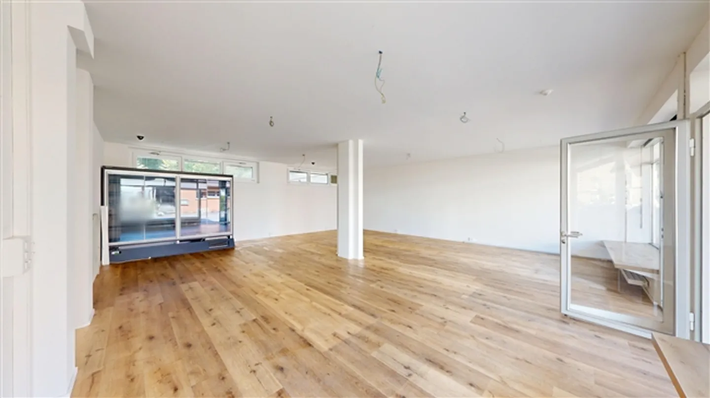 Spazio Commerciale nel Centro di Arbon - Foto 5 di 6