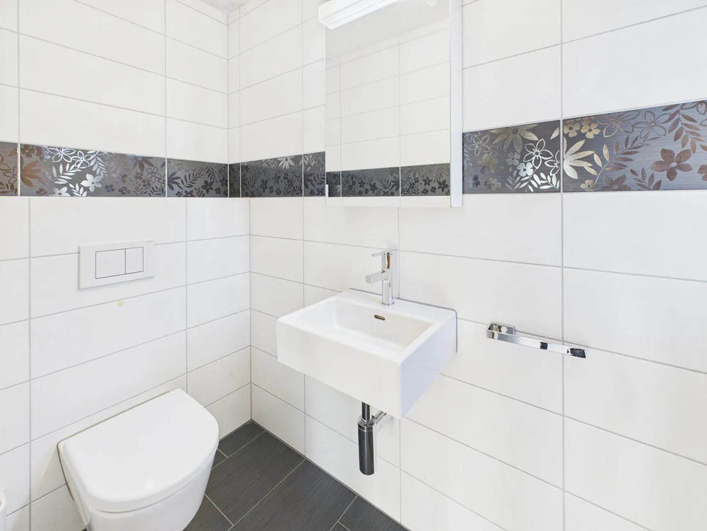 Charming Family Home in Weesen - Photo 5 of 10