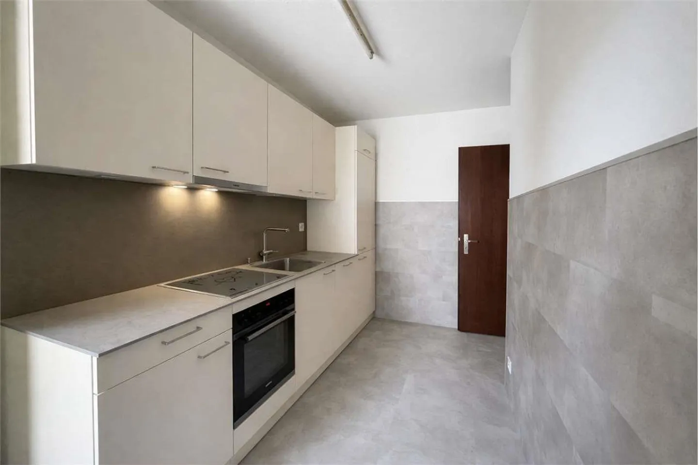 3.5 pièces dans un bâtiment rénové à Massagno - Photo 3 sur 9