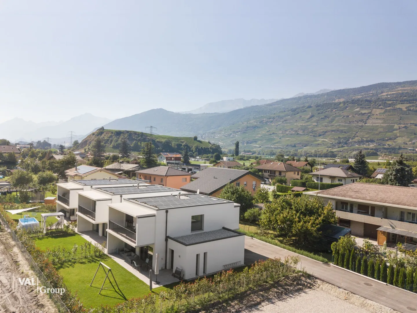 Letzte wunderschöne Eckhaus, 100% unabhängig und "All inclusive" - Foto 1 von 12