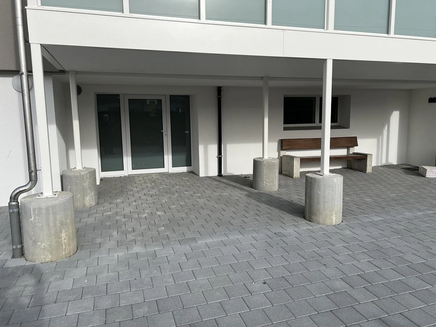 Salon de Coiffure - Salle de Massage - Salon de Beauté - Photo 1 sur 5