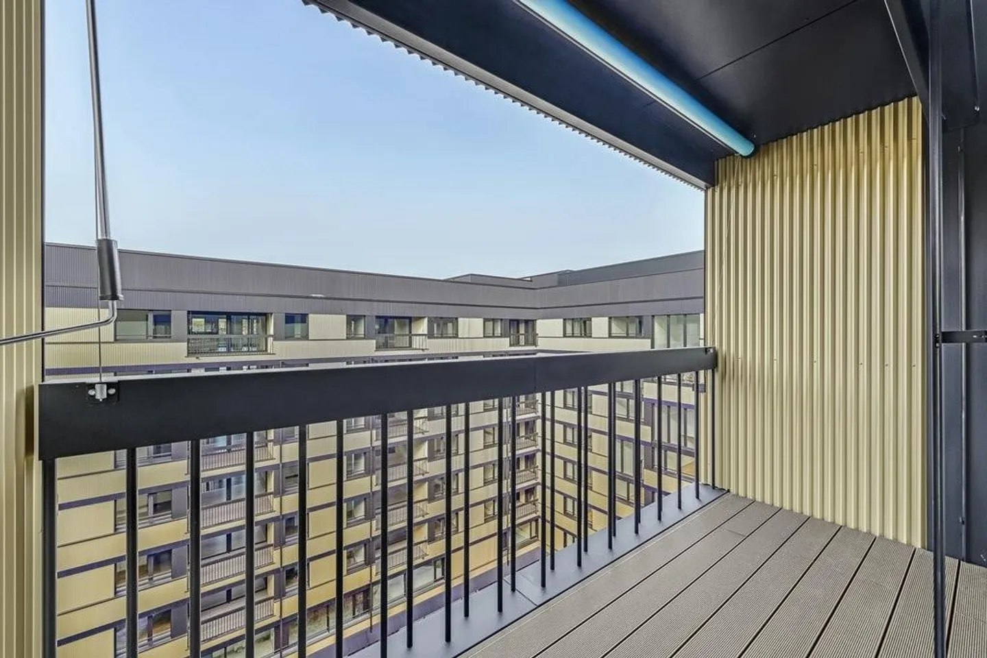 Exklusives Apartment mit Dachpool - Foto 7 von 11