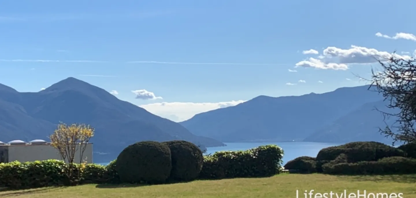Charming Garden Apartment with Lake View - Photo 1 of 1