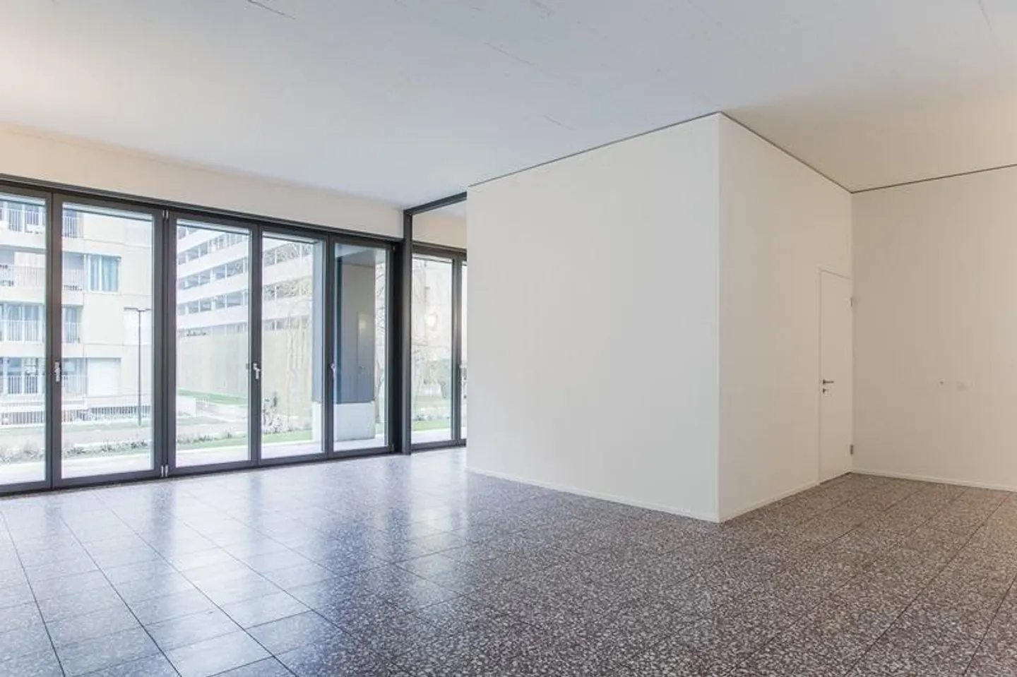 Moderno appartamento di 3.5 locali a Glattpark - Foto 4 di 8