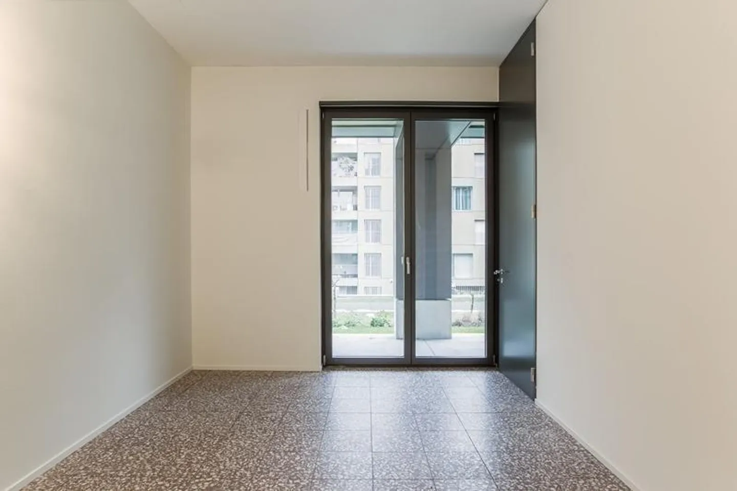 Moderno appartamento di 3.5 locali a Glattpark - Foto 6 di 8