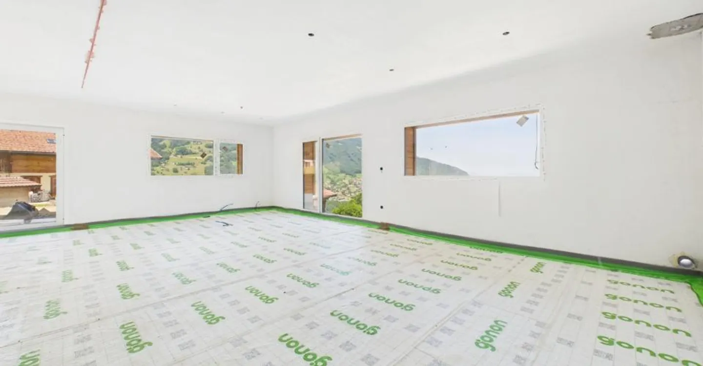 Modern Chalet with Panoramic Views - Photo 7 of 8