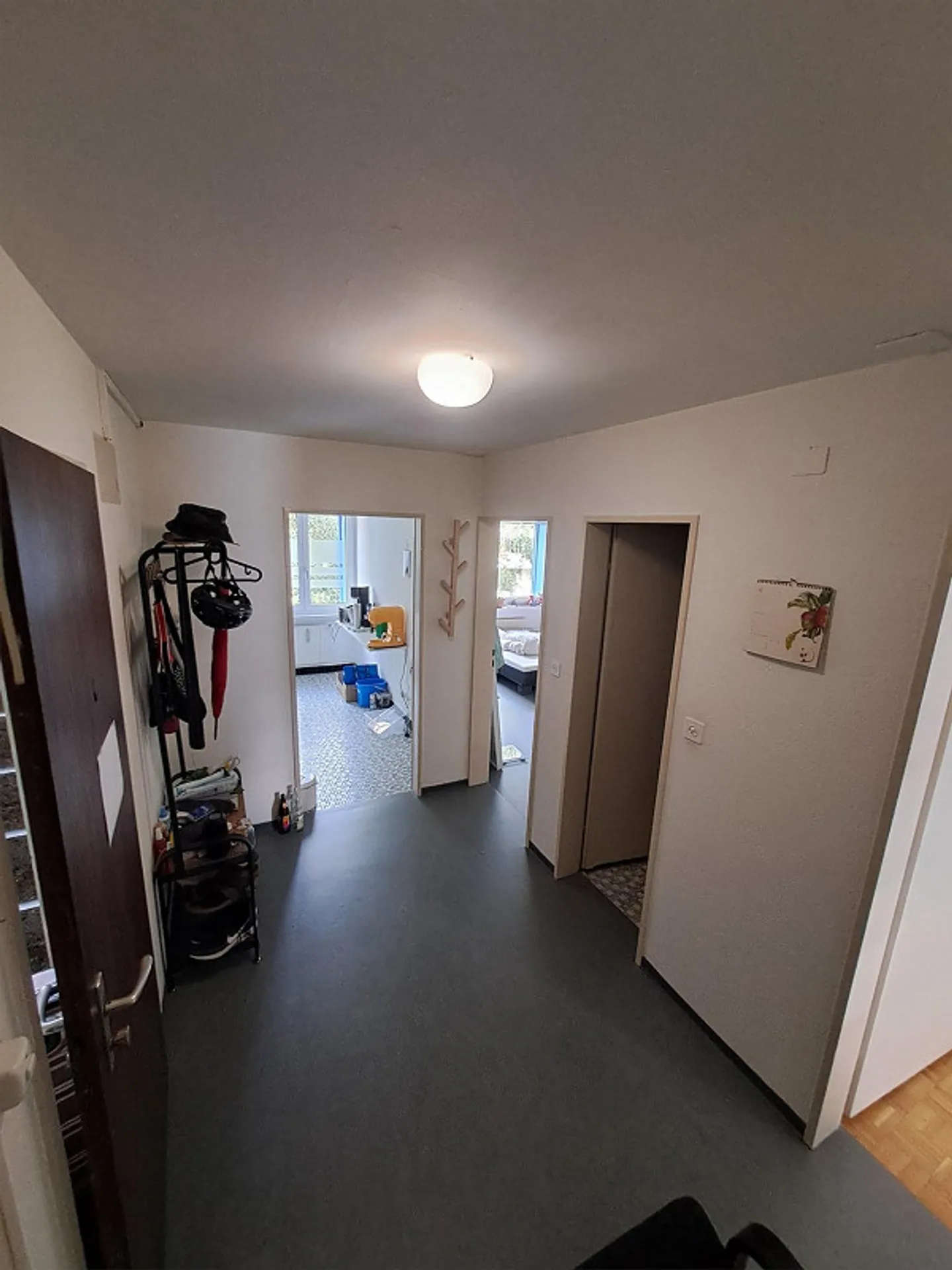 Vivere modernamente nel verde - Foto 2 di 7